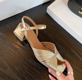 Boudir heels in Gold