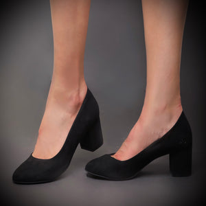 Nefeli Gianna Pumps in Black